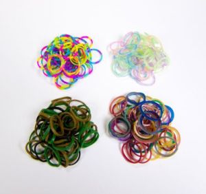 Rainbow Loom exclusive multi-color rubber band packs at Michaels, metallic, gold, camo, tie-dye, glitter